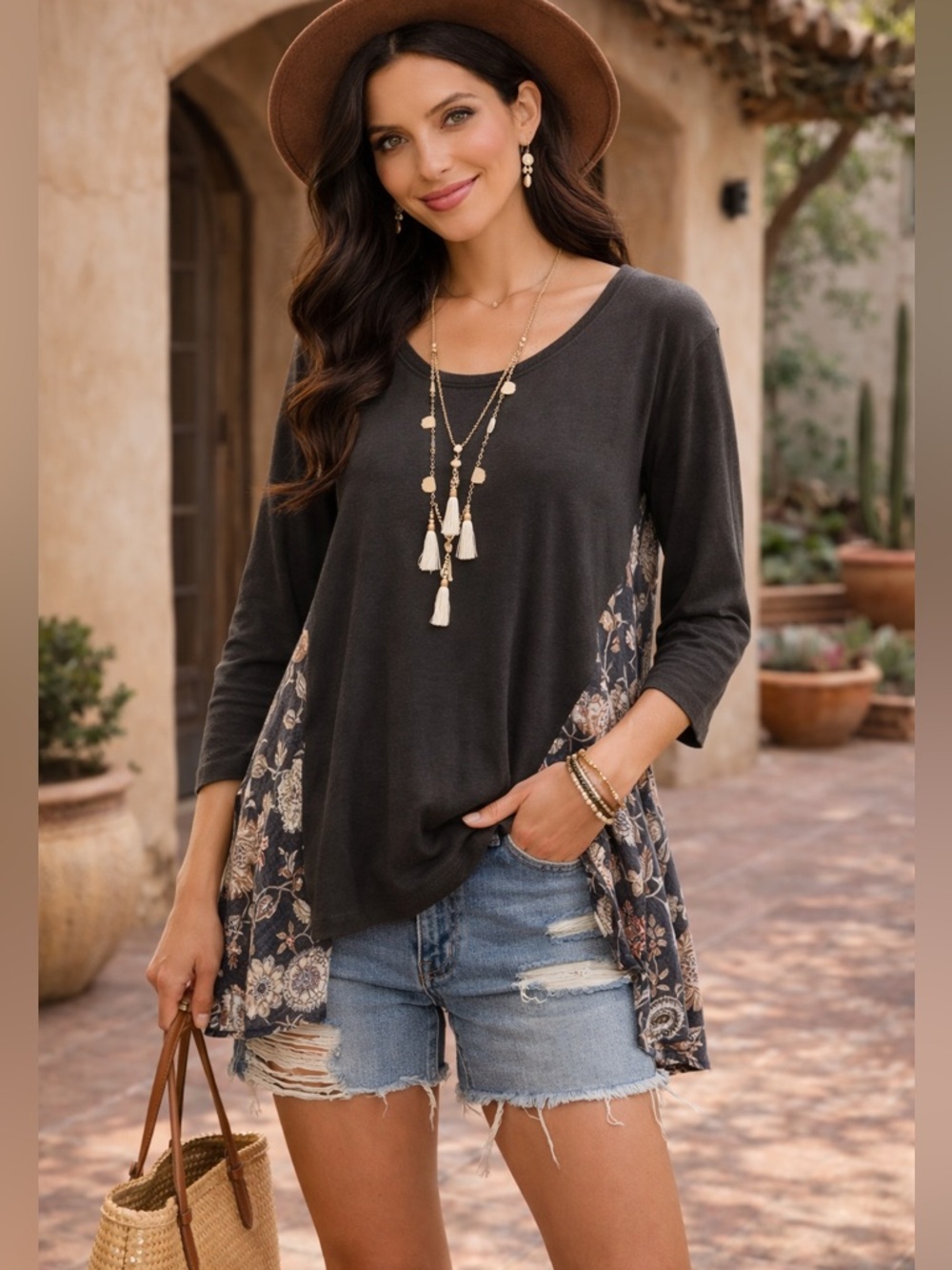 Altar’s State Small Charcoal Floral Hi Low Oversized 3/4 Sleeve Top - Picture 1 of 11